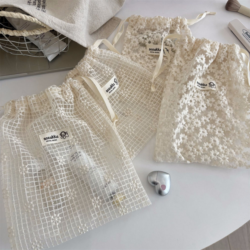Lace Embroidered Daisy Mesh Dr - Sock Organizer Tray 评论和价格